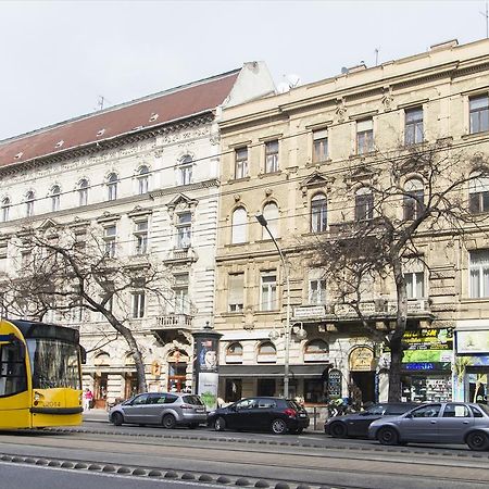 Authentic Grand Boulevard Budapest Eksteriør bilde