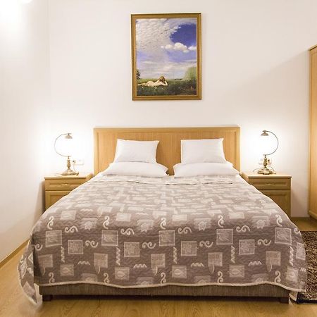 Authentic Grand Boulevard Budapest Eksteriør bilde