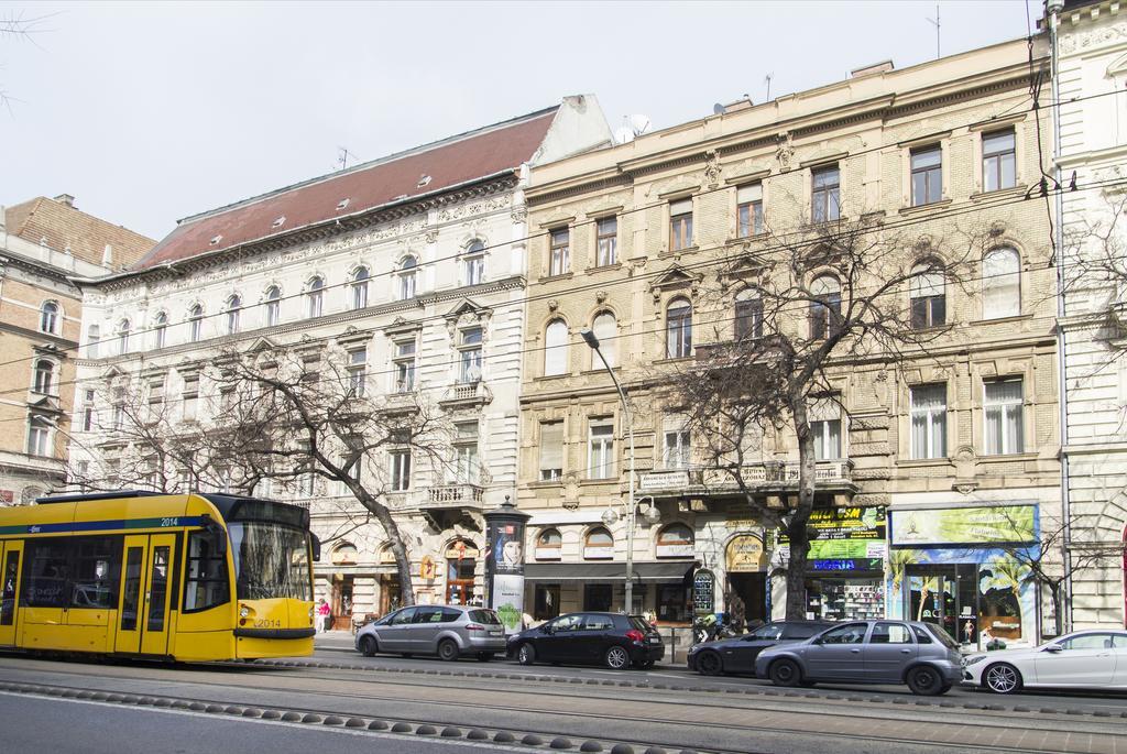Authentic Grand Boulevard Budapest Eksteriør bilde